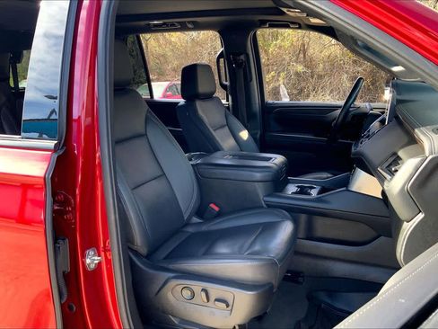 Used 2023 Chevrolet Tahoe Z71 image 8