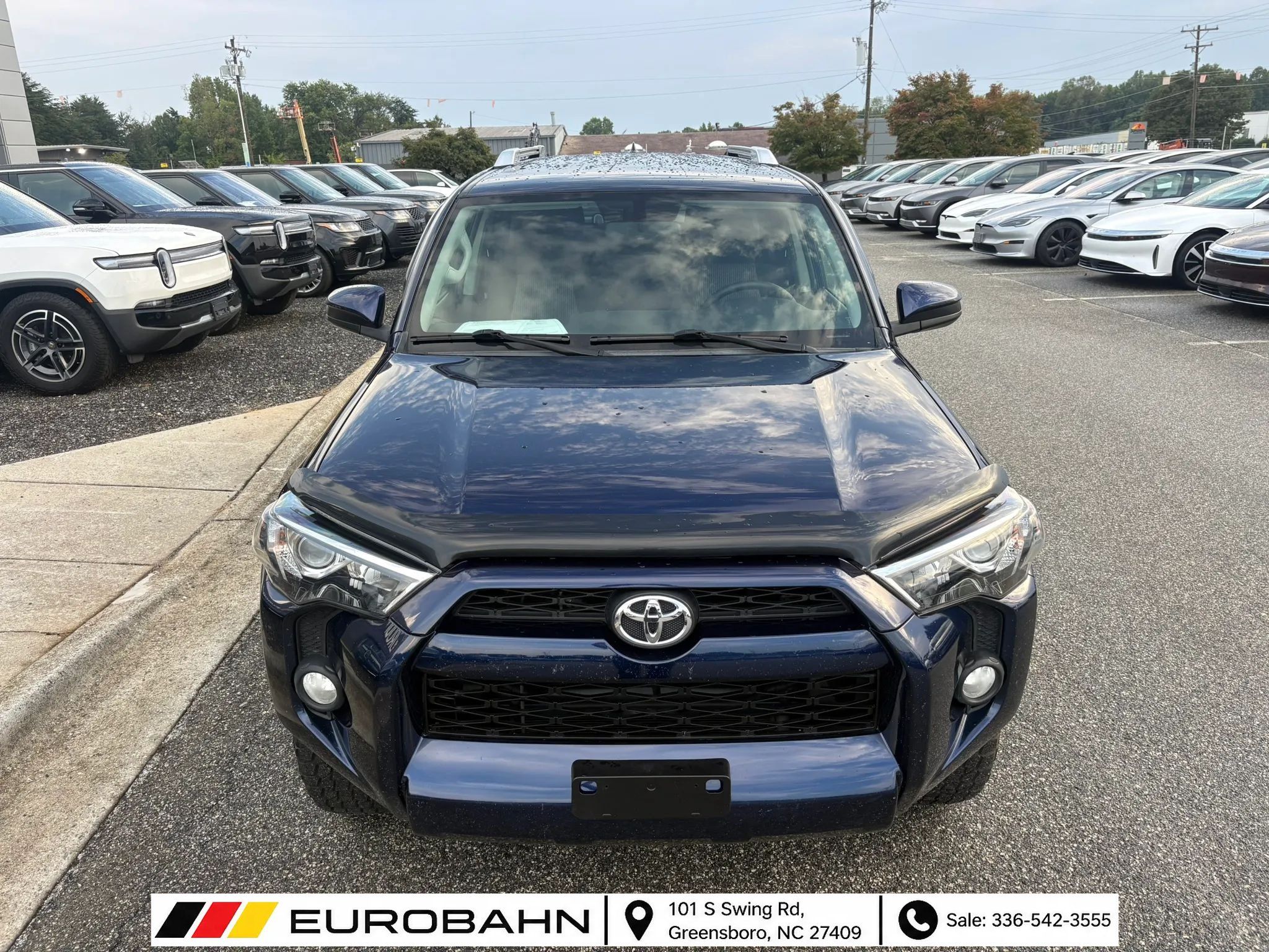 Used 2015 Toyota 4Runner SR5 AWD/4WD image 25
