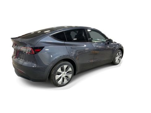 Certified 2023 Tesla Model Y Long Range AWD/4WD image 6