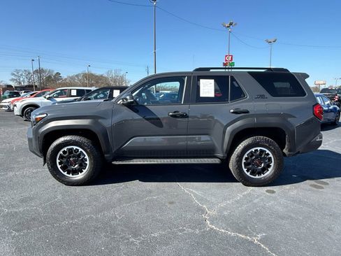 Used 2025 Toyota 4Runner TRD Off-Road image 4