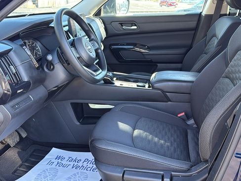 Certified 2022 Nissan Pathfinder S image 19