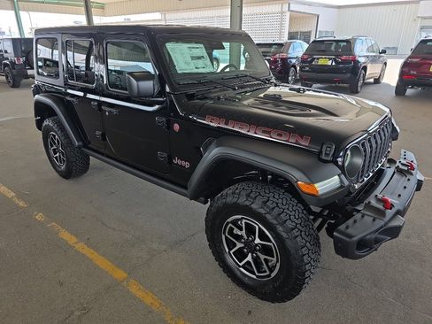 New 2025 Jeep Wrangler Unlimited Rubicon w/ Steel Bumper Group image 3