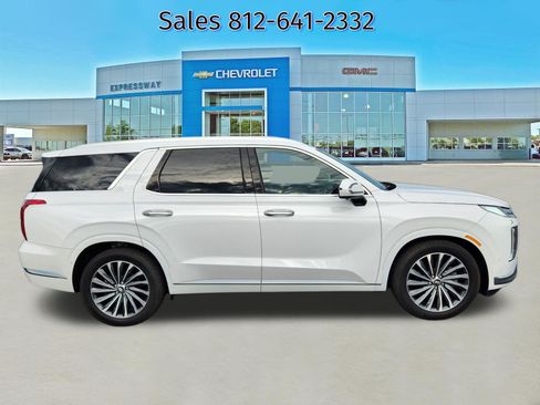 Used 2024 Hyundai Palisade Calligraphy AWD/4WD image 8