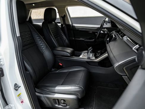 Used 2020 Land Rover Range Rover Evoque SE AWD/4WD image 36