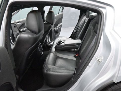 Used 2021 Dodge Charger SXT w/ Leather Interior Group image 30