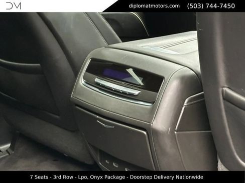 Used 2023 Cadillac Escalade ESV Sport Platinum w/ LPO, ONYX Package AWD/4WD image 28