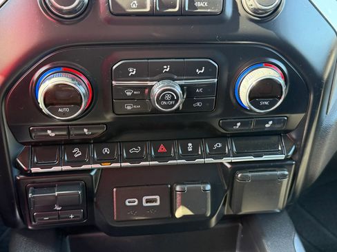 Used 2019 Chevrolet Silverado 1500 LT Trail Boss image 24