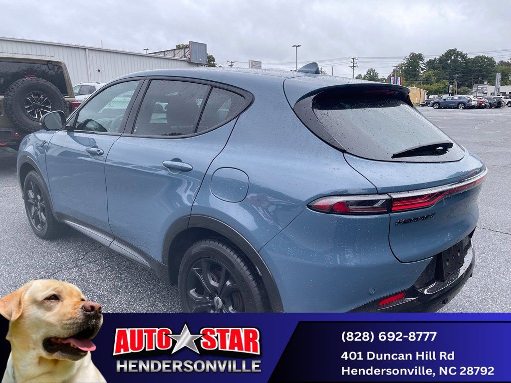 Used 2024 Dodge Hornet R/T w/ R/T Blacktop Package AWD/4WD image 6
