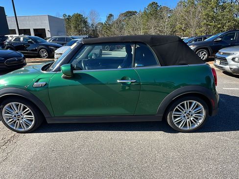 Used 2024 MINI Cooper S image 13