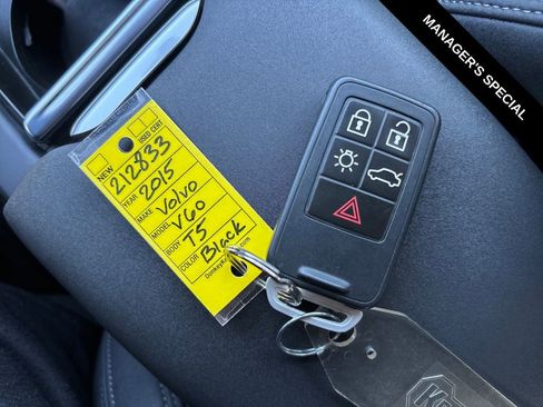 Used 2015 Volvo V60 T5 AWD/4WD image 25