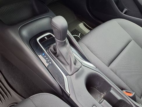 Used 2024 Toyota Corolla LE FWD image 22