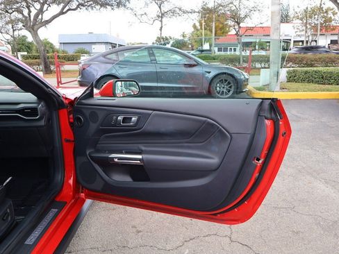 Used 2024 Ford Mustang Premium image 23