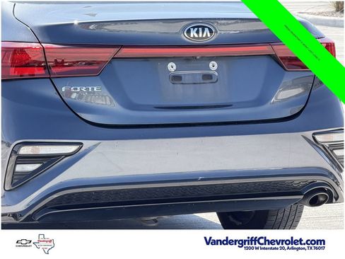 Used 2021 Kia Forte LXS FWD image 6