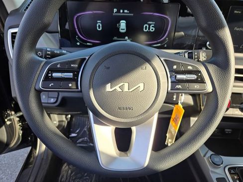 New 2026 Kia Seltos LX FWD image 21