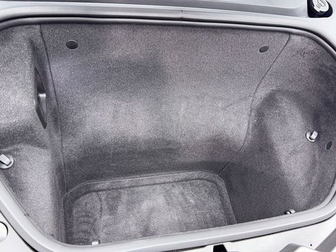 Used 2023 Chevrolet Corvette Stingray Premium Conv w/ Z51 Performance Package image 63