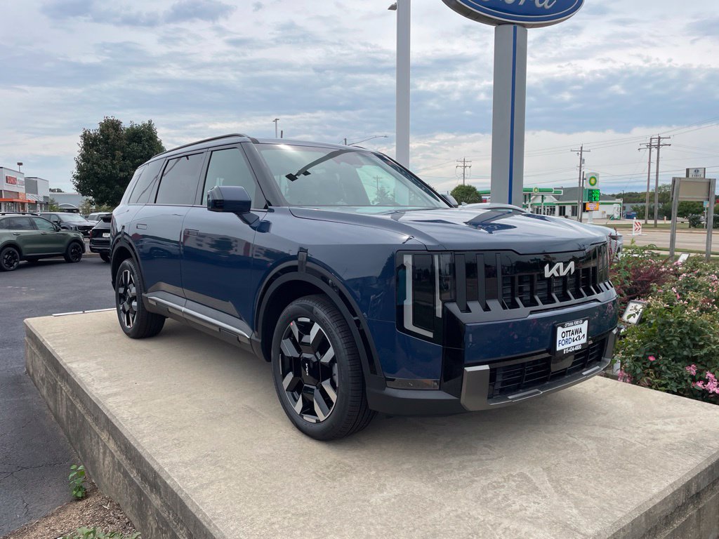 New 2027 Kia Telluride S FWD image 1