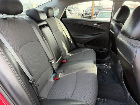 Used 2012 Hyundai Sonata SE w/ Navigation & Sunroof Pkg image 24