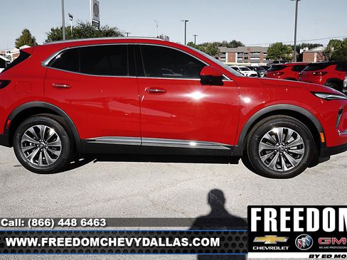 New 2025 Buick Envision Preferred image 8