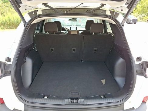Used 2022 Ford Escape SE w/ Convenience Package image 32