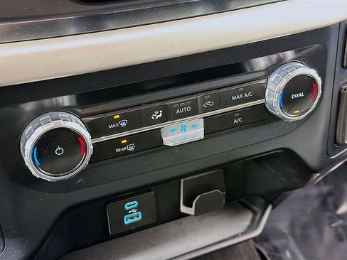 Used 2023 Ford F150 XLT w/ Equipment Group 301A Mid image 33