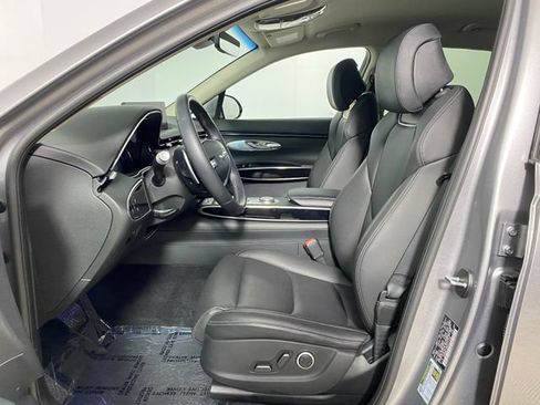 Used 2023 Genesis GV70 2.5T AWD/4WD image 10