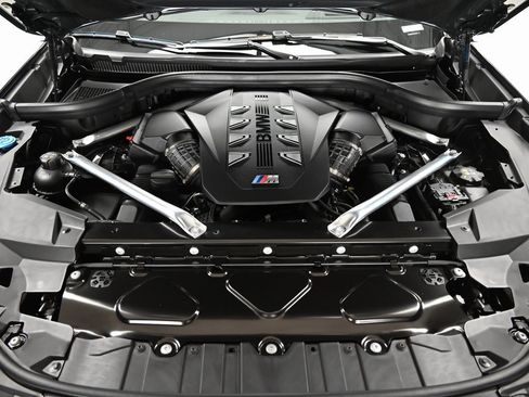 Used 2026 BMW X5 M60i image 25