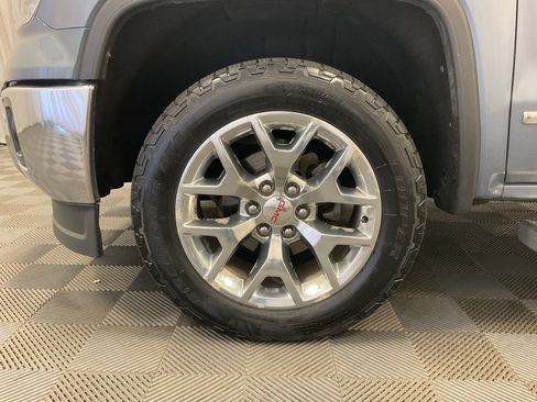 Used 2015 GMC Sierra 1500 SLT w/ SLT Crew Cab Value Package AWD/4WD image 8