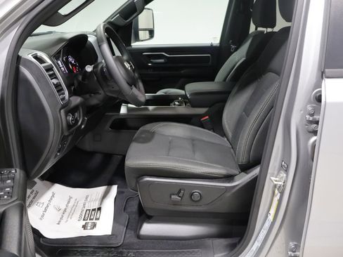 Certified 2025 RAM 1500 Big Horn AWD/4WD image 12