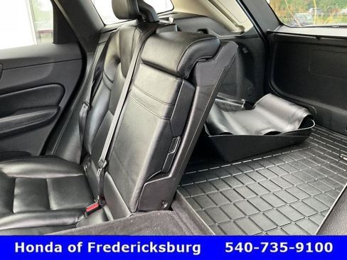 Used 2018 Volvo XC60 T6 Momentum w/ Advanced Package AWD/4WD image 31