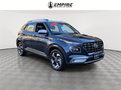 Certified 2025 Hyundai Venue Limited