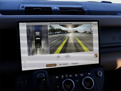 New 2026 Land Rover Defender 110 X-Dynamic SE image 22