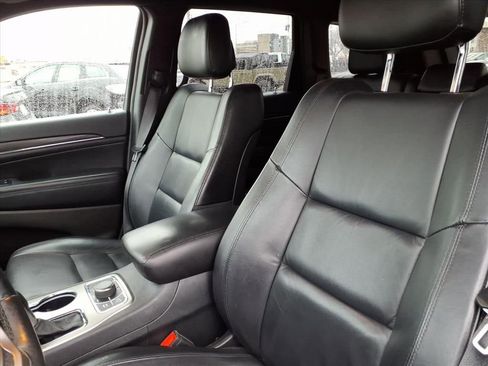 Certified 2019 Jeep Grand Cherokee Limited image 10