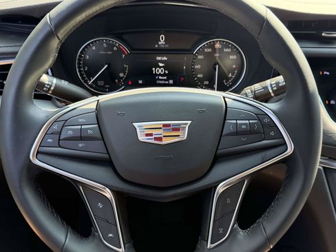 Certified 2024 Cadillac XT5 Luxury AWD/4WD image 25