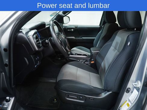 Used 2023 Toyota Tacoma TRD Sport w/ Advanced Technology Package image 11