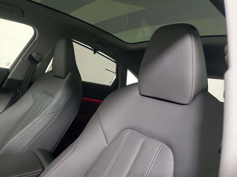 Used 2025 Audi A5 2.0T Premium Plus w/ Premium Plus AWD/4WD image 23