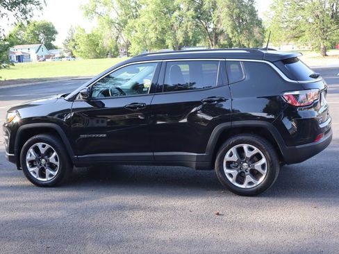 Used 2019 Jeep Compass Limited AWD/4WD image 16