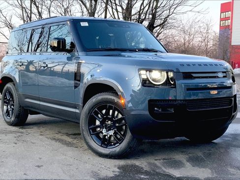 New 2026 Land Rover Defender 110 S image 2