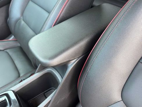 Used 2025 Chevrolet TrailBlazer RS w/ Convenience Package FWD image 15