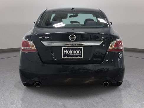 Used 2015 Nissan Altima 2.5 S w/ Power Driver Seat Package FWD image 7