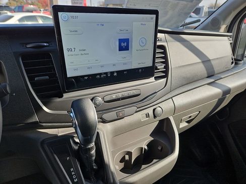 New 2026 Ford Transit 250 148 Medium Roof image 25