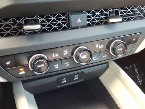 Used 2024 Honda Accord EX image 29