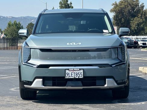 Certified 2024 Kia EV9 Land AWD/4WD image 10