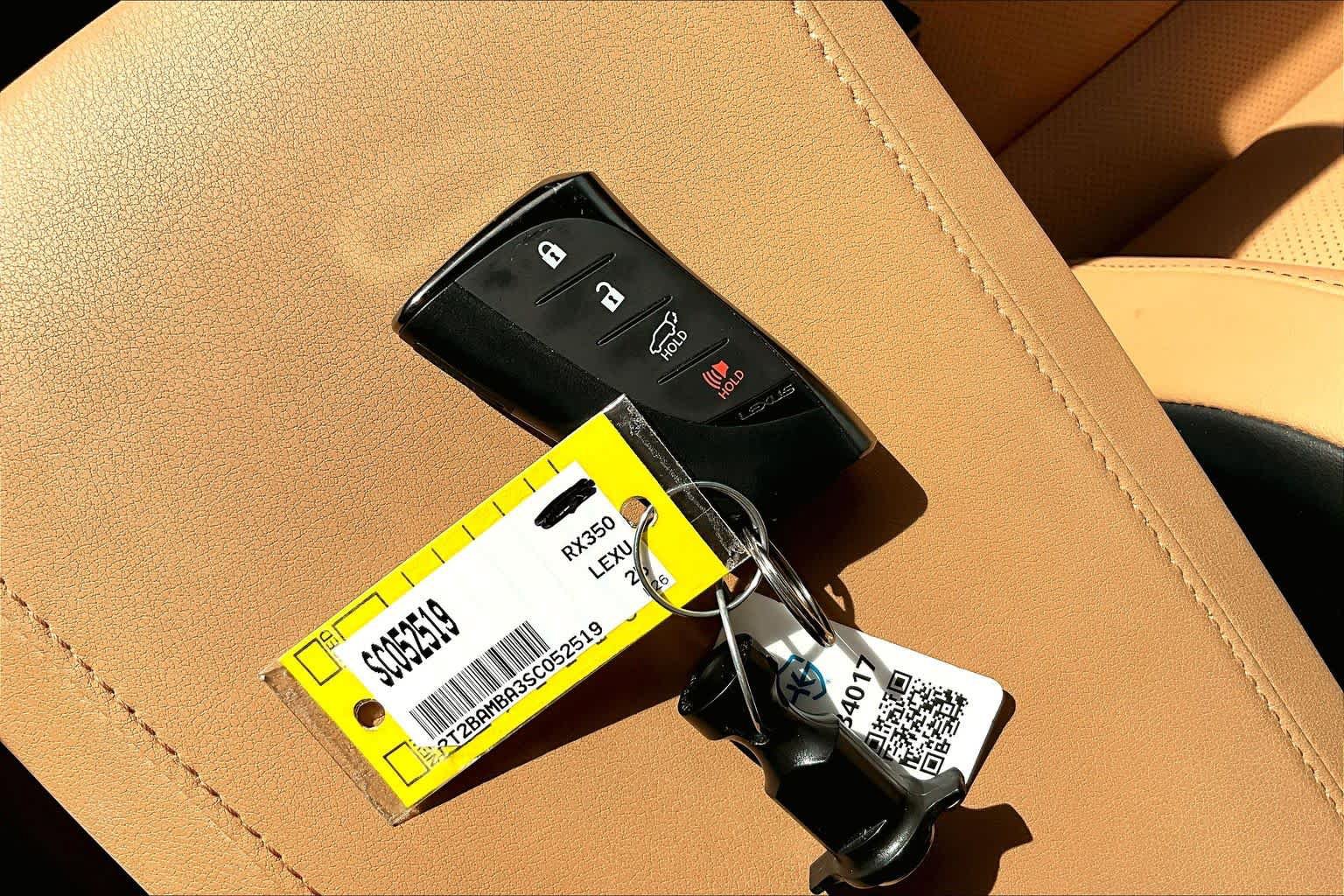 Used 2025 Lexus RX 350 FWD w/ Technology Package image 15