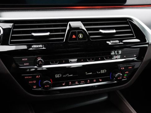 Certified 2023 BMW M550i xDrive M550i xDrive w/ Executive Package image 29