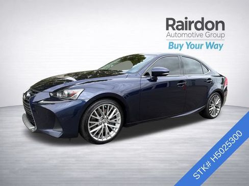 Used 2017 Lexus IS 300 AWD image 3