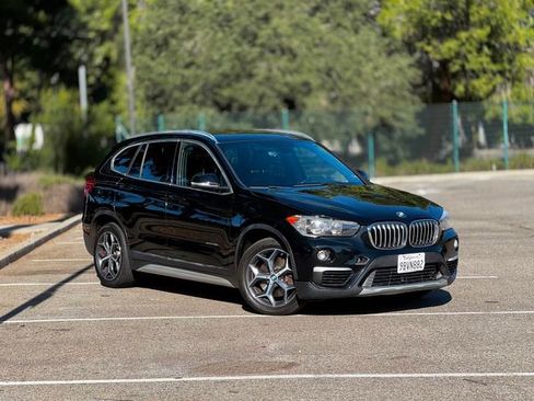 Used 2018 BMW X1 sDrive28i FWD image 2
