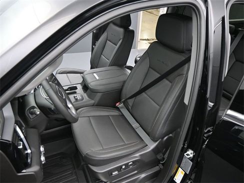 New 2025 GMC Sierra 2500 Denali w/ Denali Reserve Package image 11