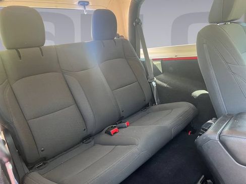 Used 2019 Jeep Wrangler Sport AWD/4WD image 18