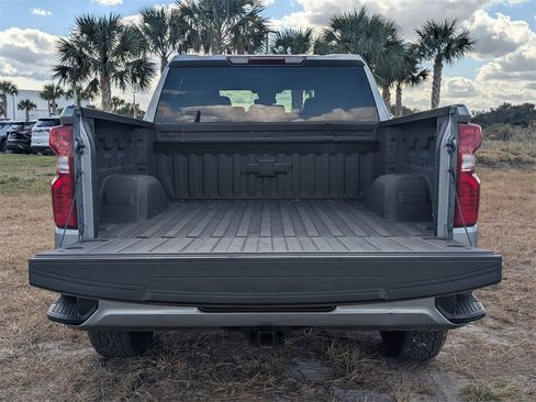 Certified 2025 Chevrolet Silverado 1500 Custom w/ Turbomax Blackout Package image 13