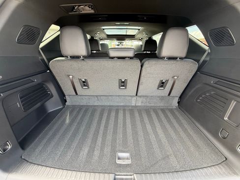 New 2026 Chevrolet Traverse LT w/ Sun and Wheel Package AWD/4WD image 26
